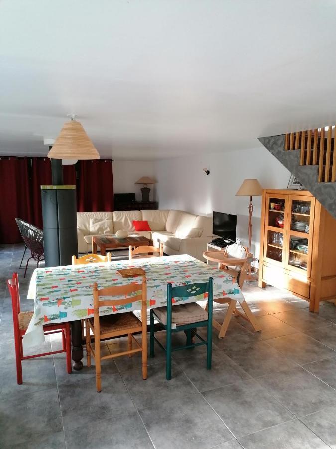 Maison renovee en pierres avec jardin près Omaha beach&Bayeux à 5mn de Port en Bessin Commes Extérieur photo
